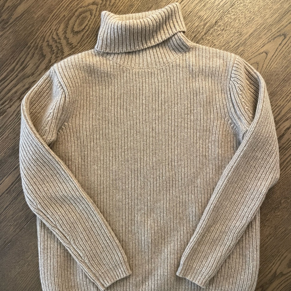Jenni Kayne 100% Cashmere Turtleneck